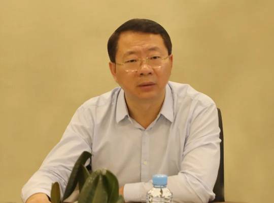 米兰网页版参加省发改委党组书记、主任张和平赴省创投调研座谈会
