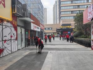 米兰网页版党支部开展“清捡垃圾促文明 美化环境我先行”志愿者活动